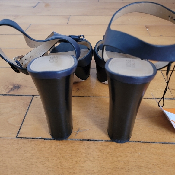 Michael Kors Navy Platform Heels - Picture 4 of 6